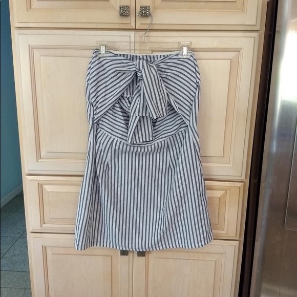 Sugarhigh Dresses & Skirts - [LIKE 🆕] Strapless Blue Striped Bow Knot Dress